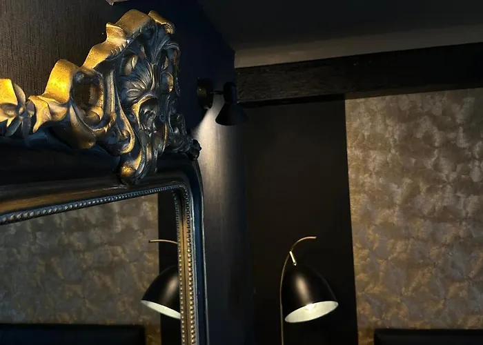 Apartman La Black / Les Romantiques A Centre Historique